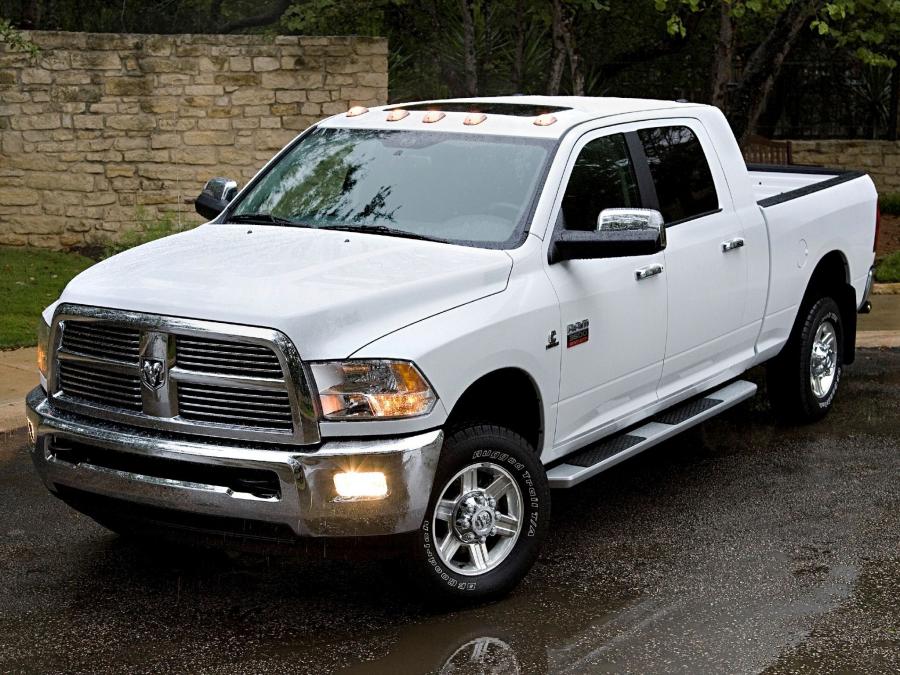  Dodge Ram 3500 Heavy Duty Mega Cab 2009 года  (фото 18 из 21)